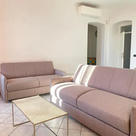 099 A Due Passi Dal Mare *